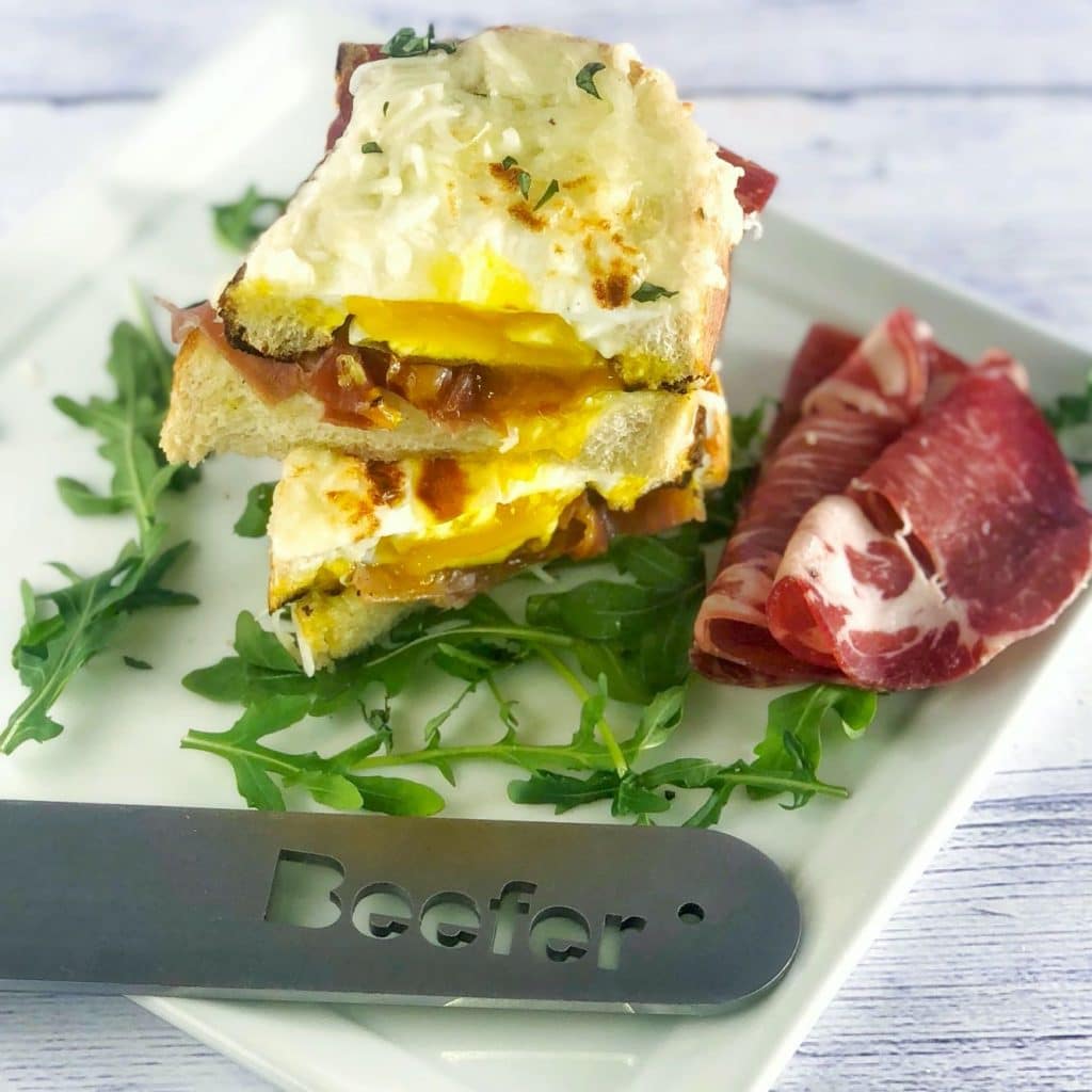Cheesy Alfredo & Prosciutto Brunch Sandwiches from the Beefer
